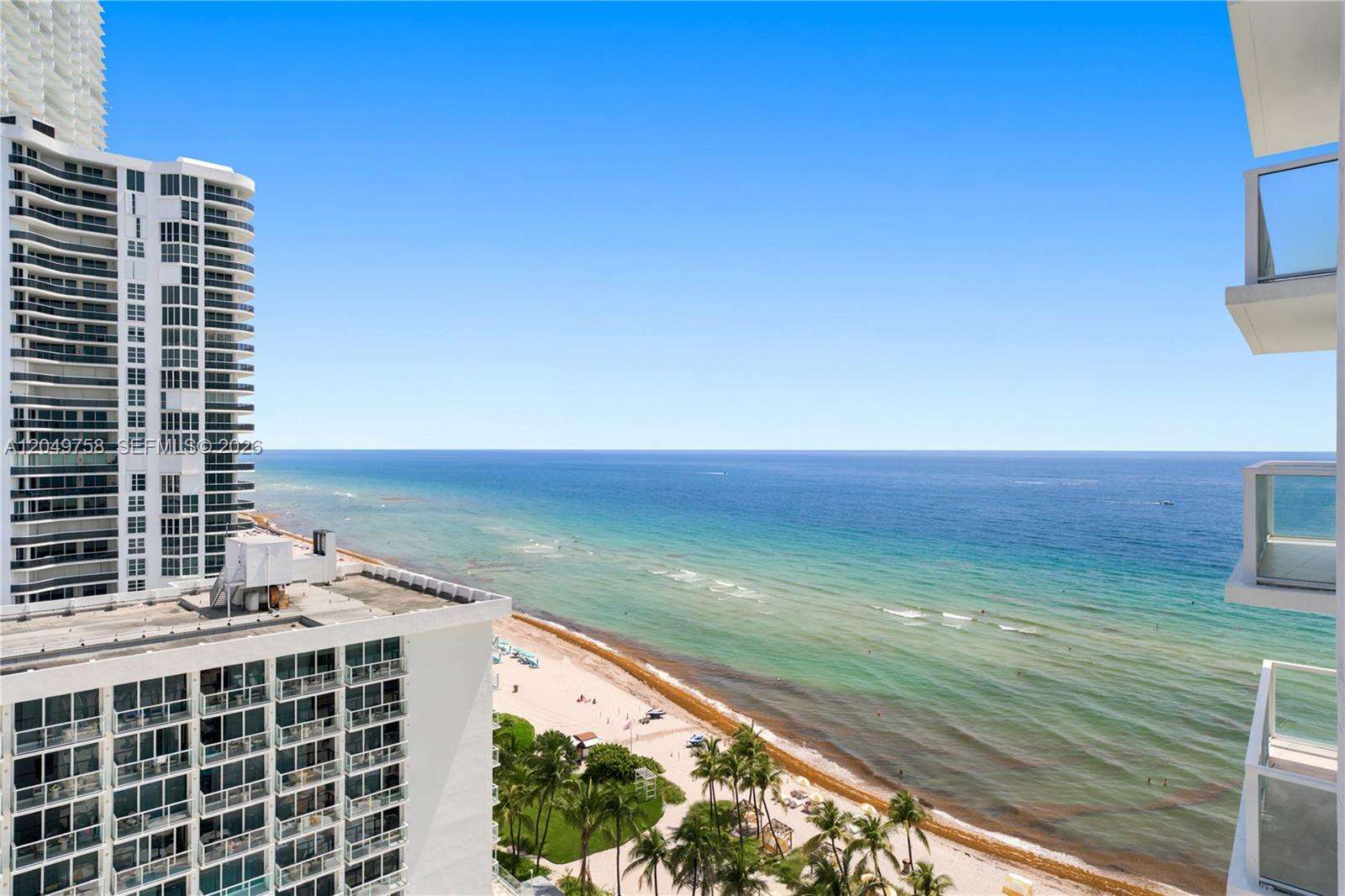 La Perla at 16699 Collins Ave, Sunny Isles Beach, FL 33160 - For Sale photo 1