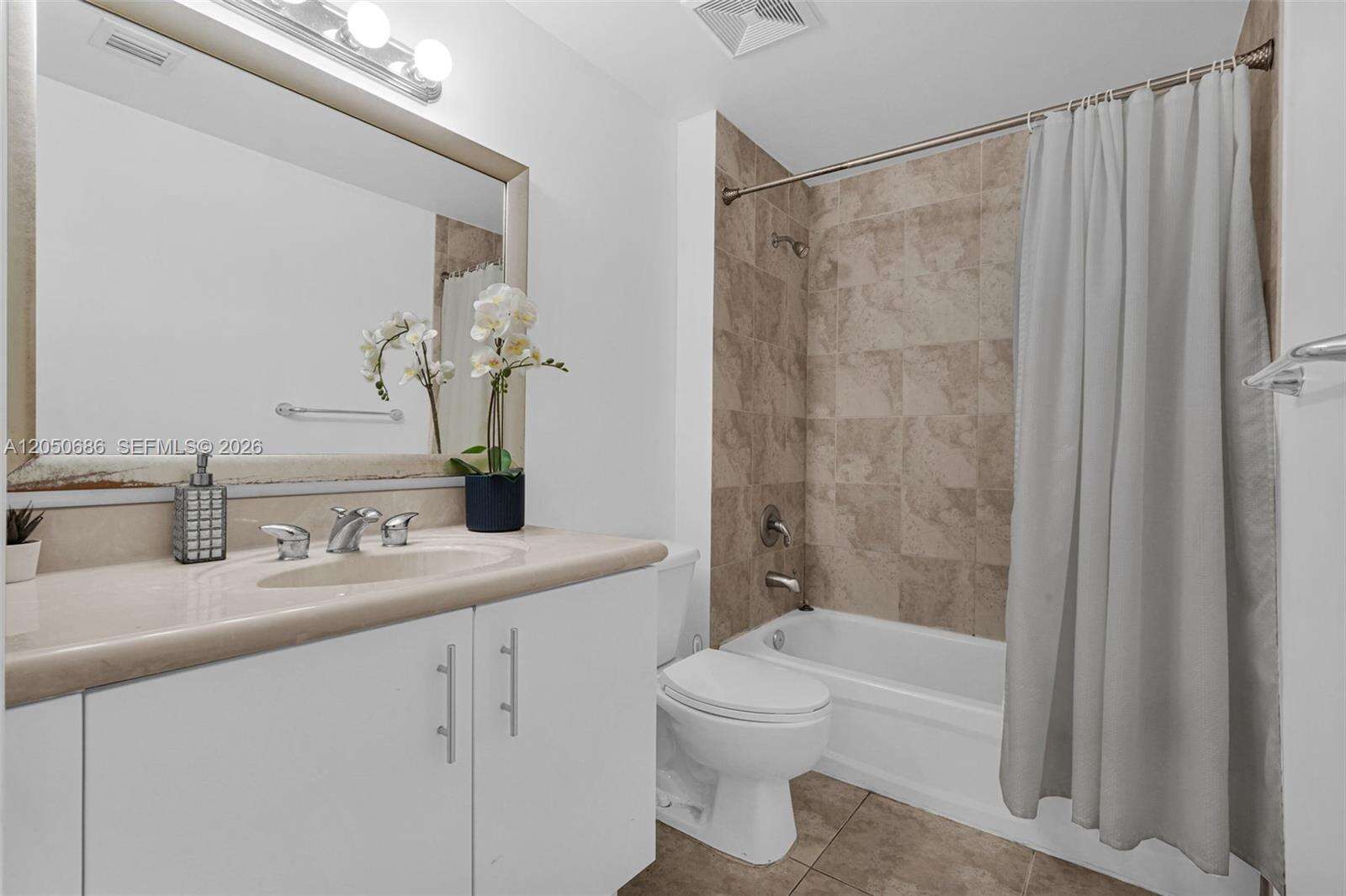 360 Condo at 7900 Harbor Island Dr, North Bay Village, FL 33141 - For Sale photo 42