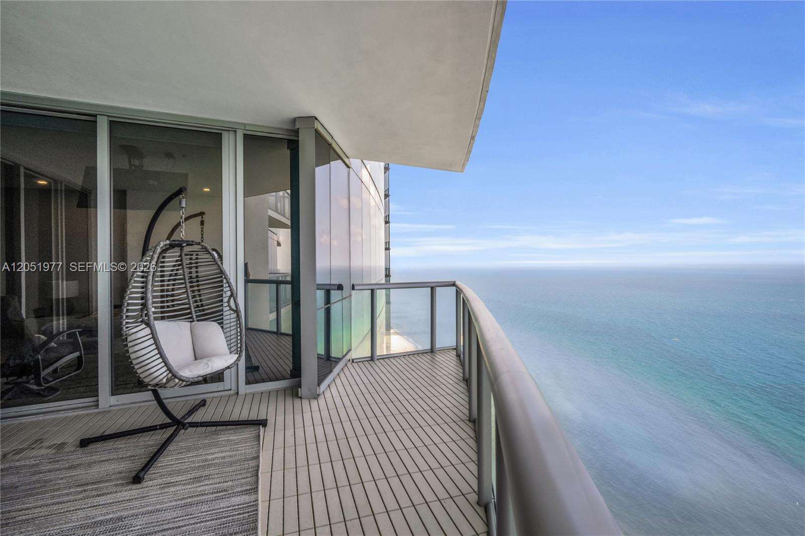 Jade Ocean at 17121 Collins Ave, Sunny Isles Beach, FL 33160 - For Sale photo 19