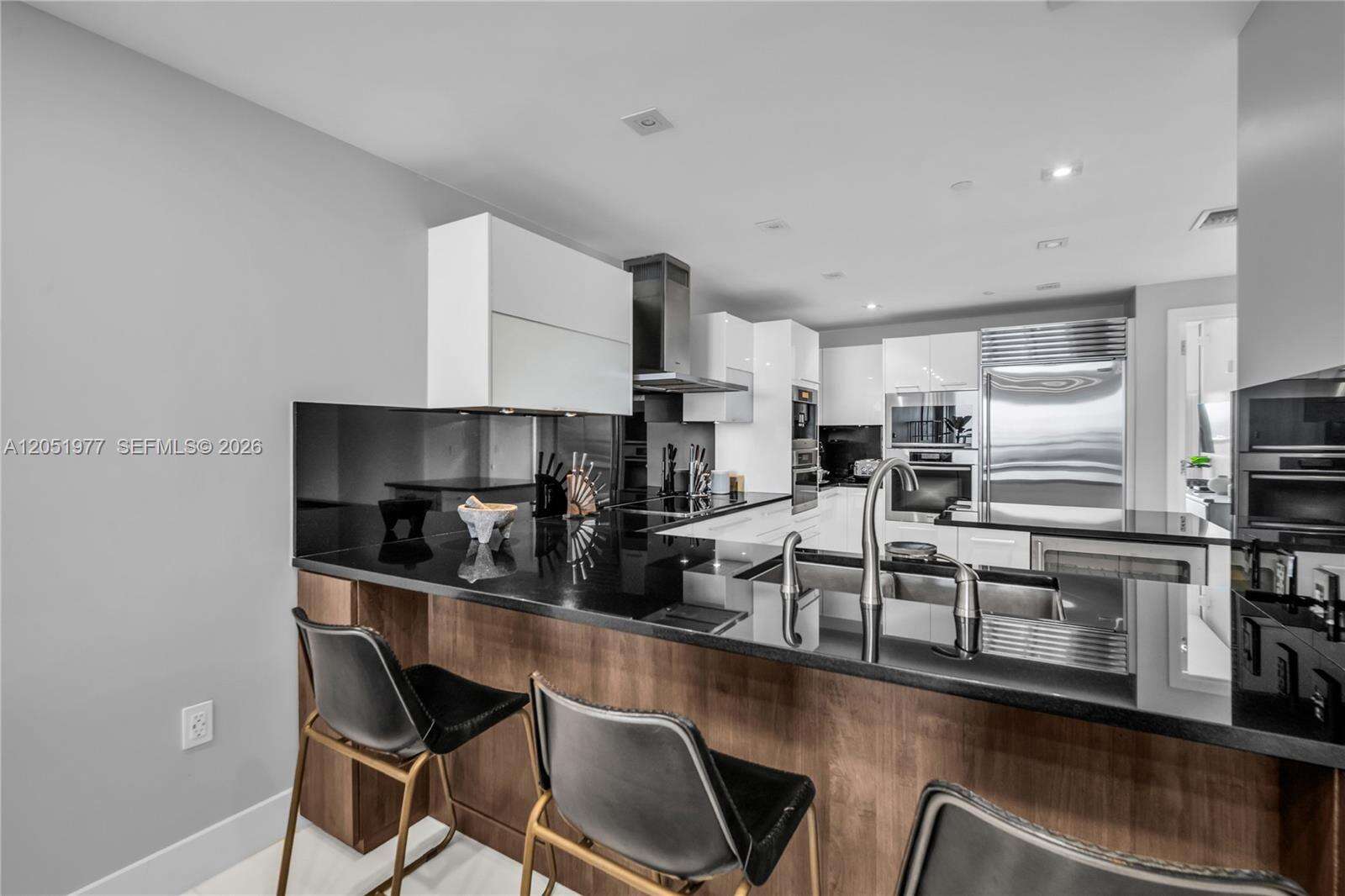 Jade Ocean at 17121 Collins Ave, Sunny Isles Beach, FL 33160 - For Sale photo 27