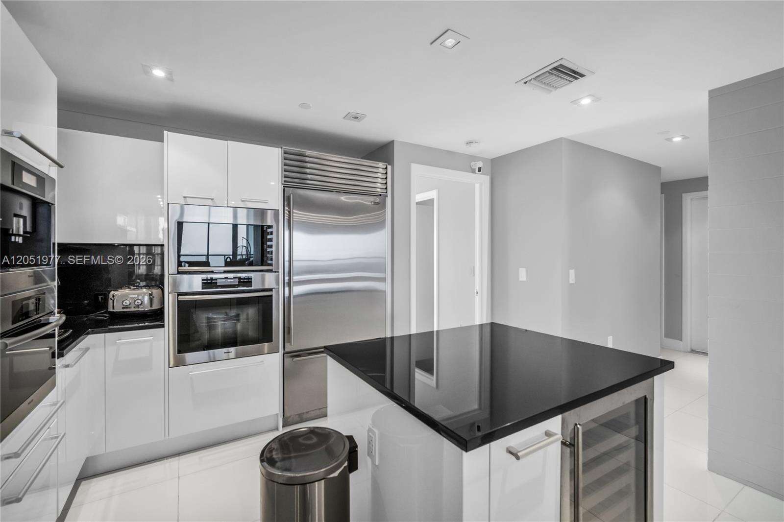 Jade Ocean at 17121 Collins Ave, Sunny Isles Beach, FL 33160 - For Sale photo 28
