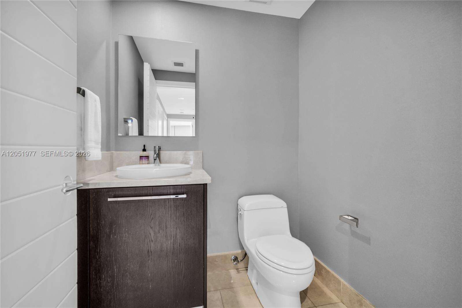 Jade Ocean at 17121 Collins Ave, Sunny Isles Beach, FL 33160 - For Sale photo 44