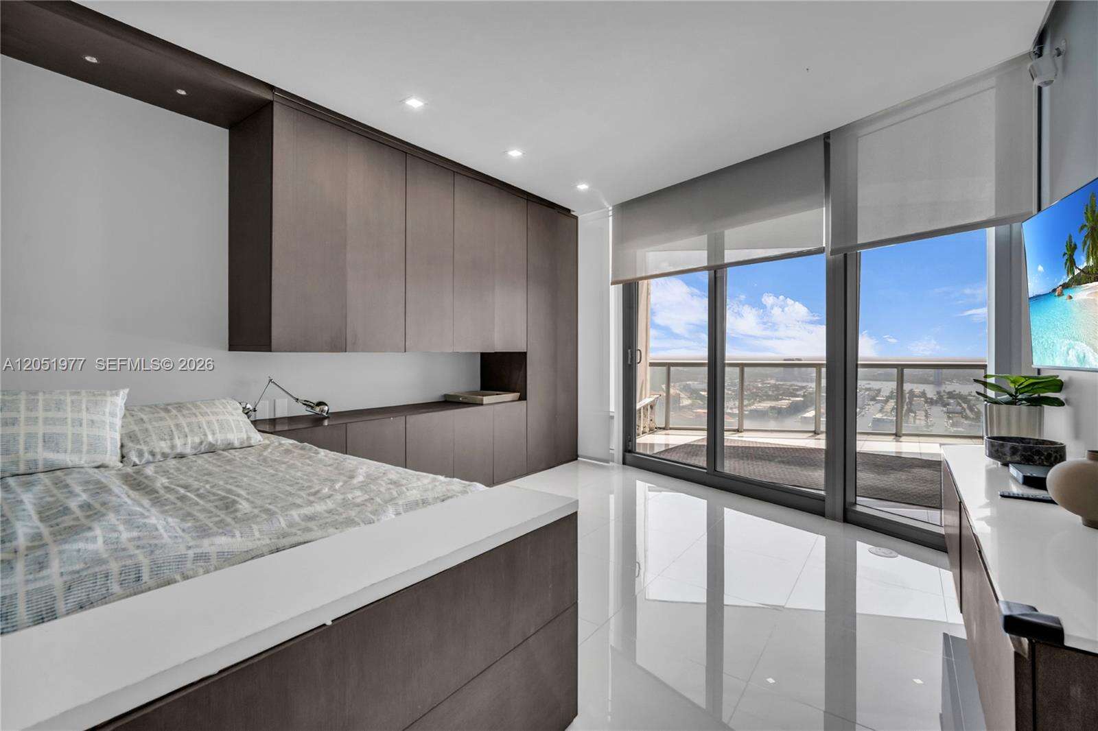 Jade Ocean at 17121 Collins Ave, Sunny Isles Beach, FL 33160 - For Sale photo 45