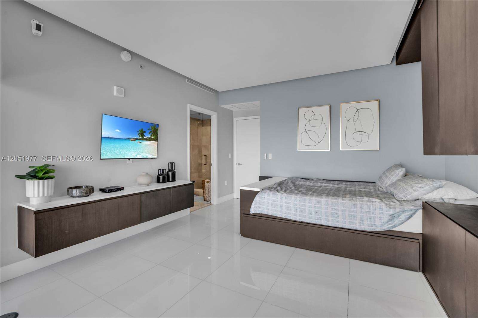 Jade Ocean at 17121 Collins Ave, Sunny Isles Beach, FL 33160 - For Sale photo 46