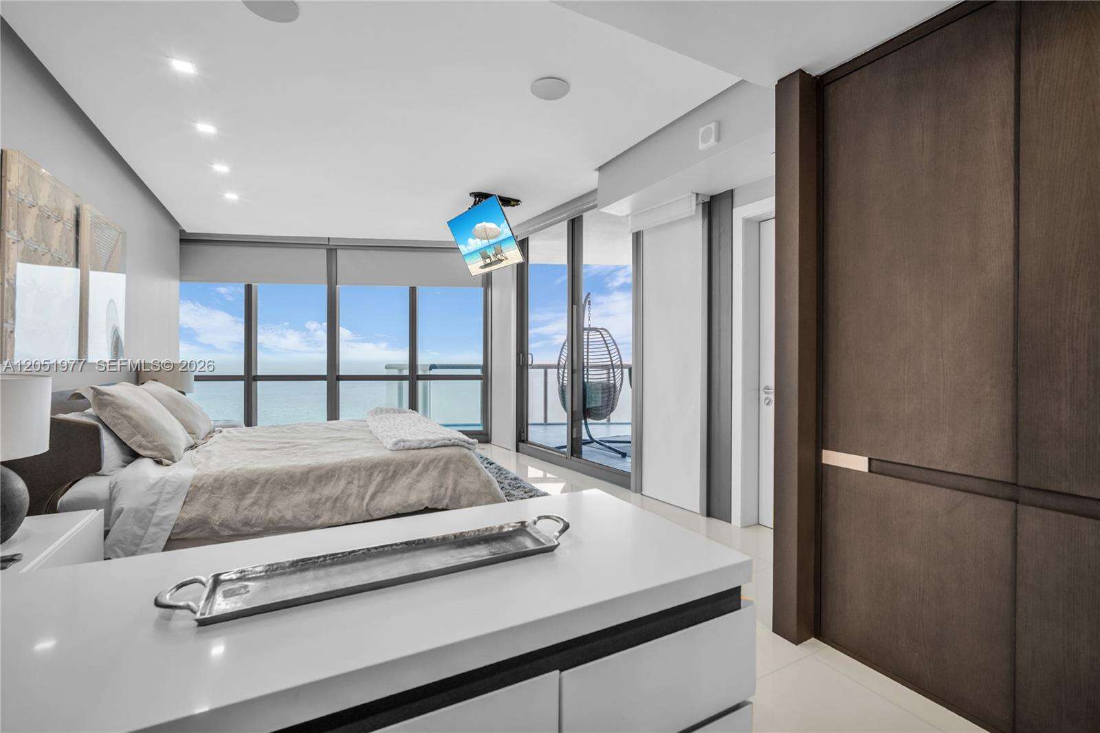 Jade Ocean at 17121 Collins Ave, Sunny Isles Beach, FL 33160 - For Sale photo 48