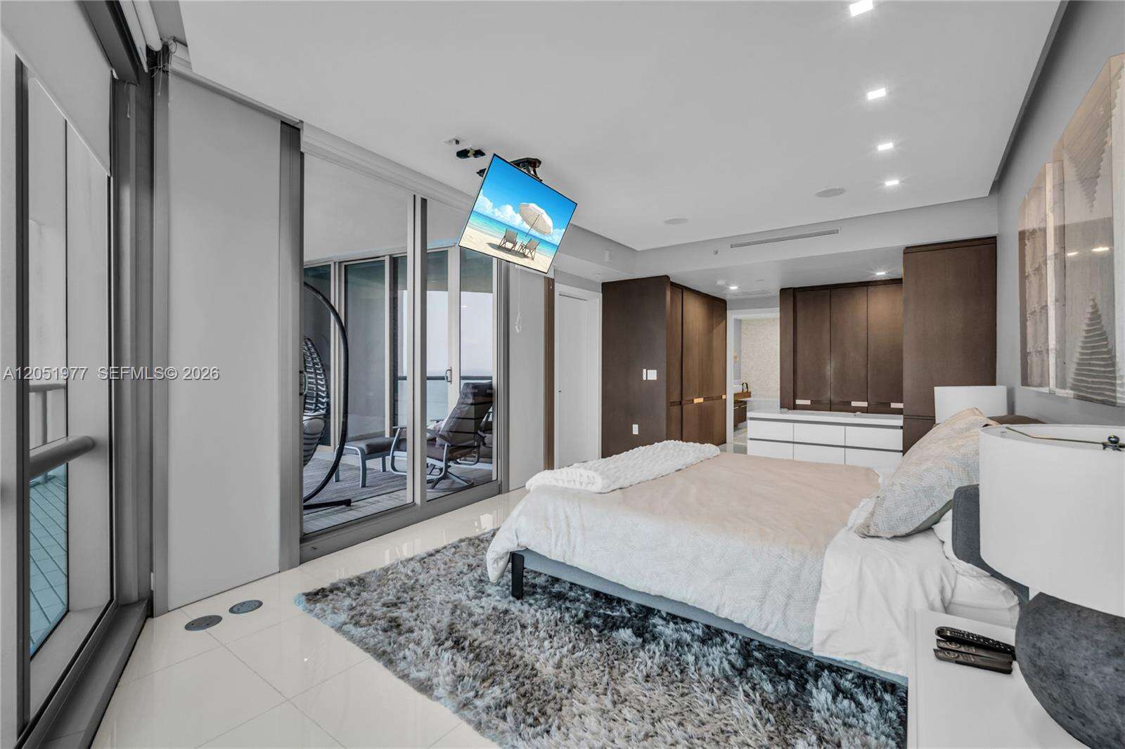 Jade Ocean at 17121 Collins Ave, Sunny Isles Beach, FL 33160 - For Sale photo 49