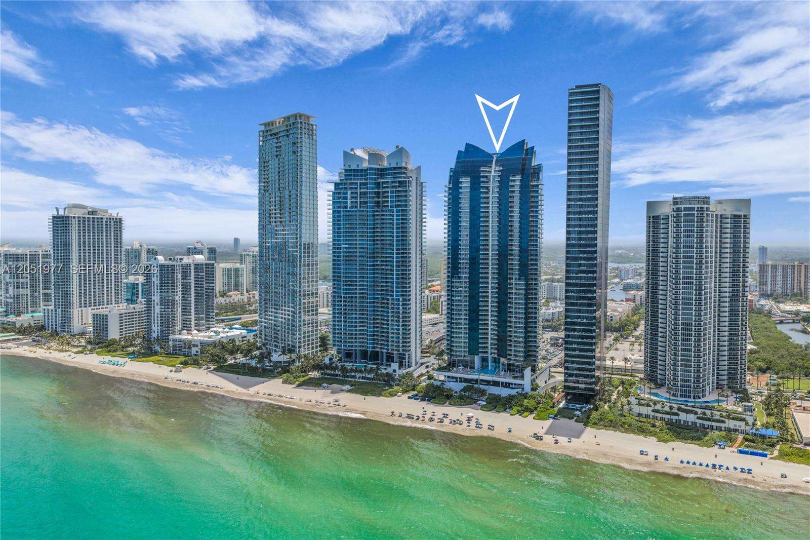 Jade Ocean at 17121 Collins Ave, Sunny Isles Beach, FL 33160 - For Sale photo 7