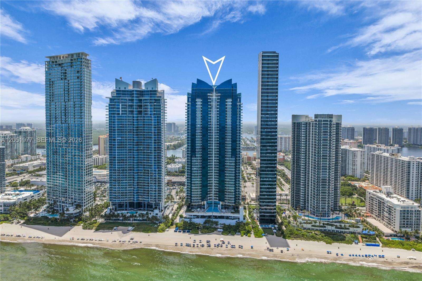 Jade Ocean at 17121 Collins Ave, Sunny Isles Beach, FL 33160 - For Sale photo 10