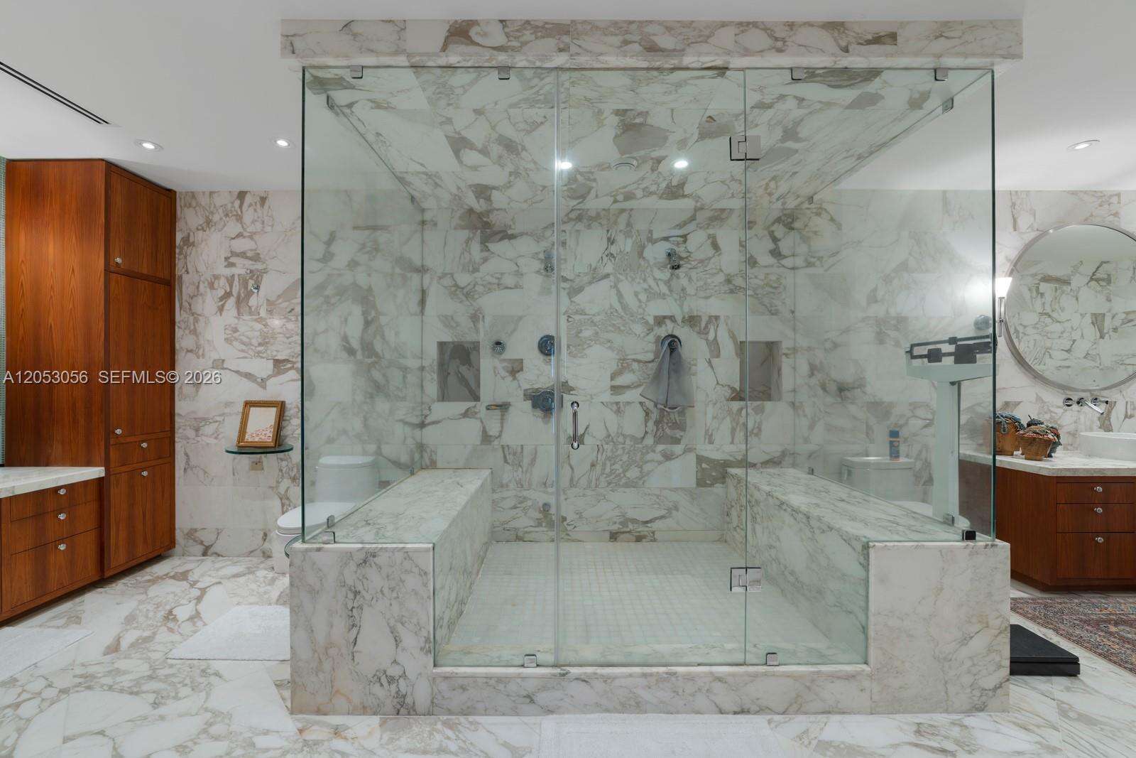 Continuum South Tower at 100 Pointe Dr, Miami Beach, FL 33139 - For Sale photo 12