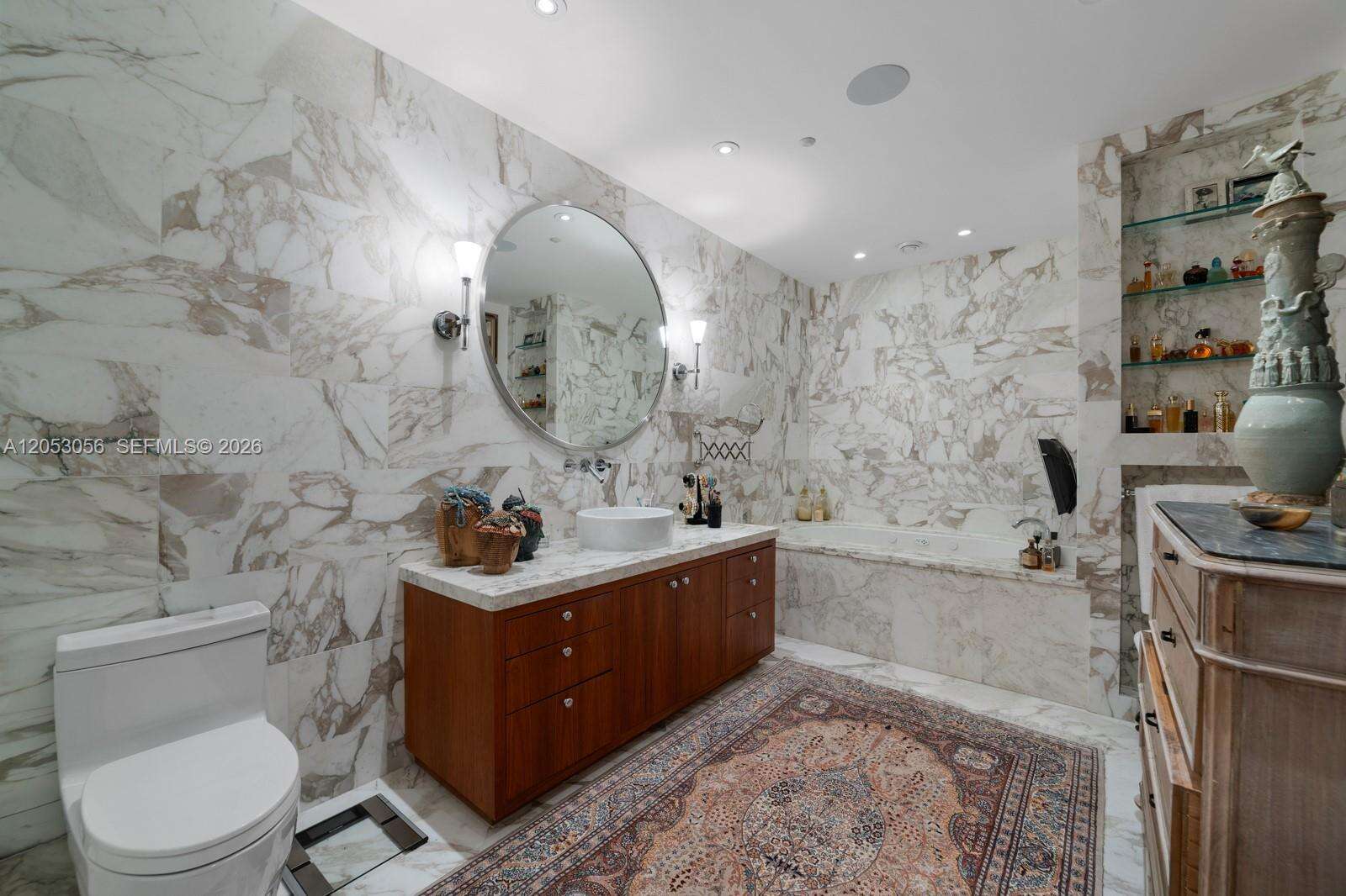 Continuum South Tower at 100 Pointe Dr, Miami Beach, FL 33139 - For Sale photo 14