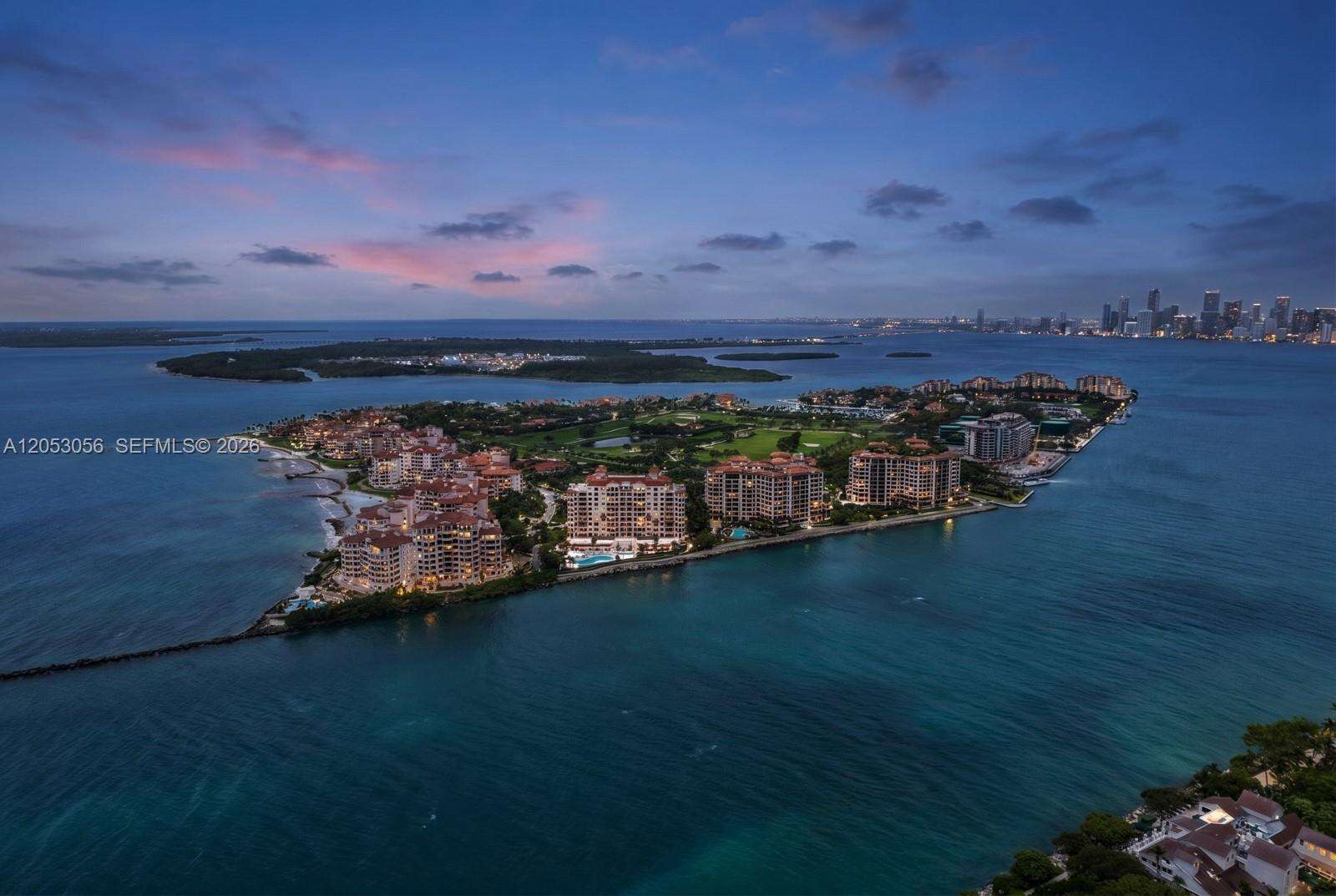 Continuum South Tower at 100 Pointe Dr, Miami Beach, FL 33139 - For Sale photo 38