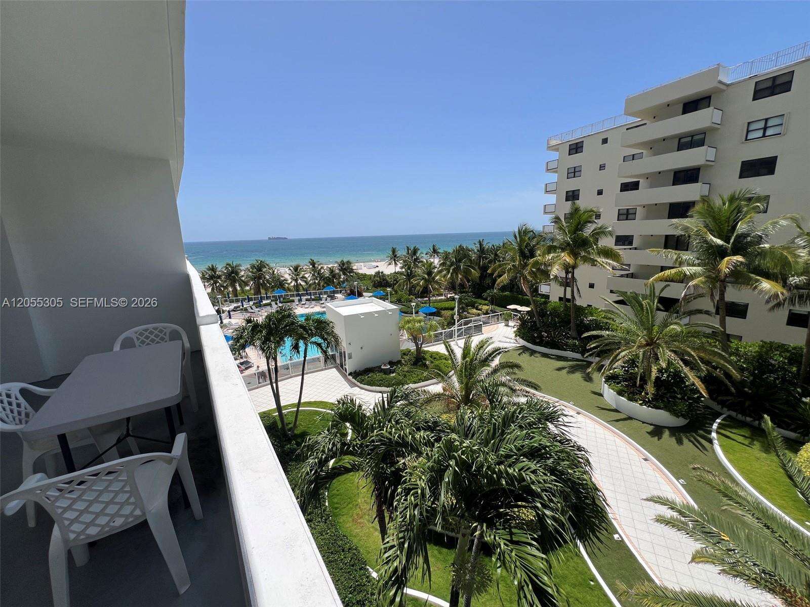 Decoplage at 100 Lincoln Rd, Miami Beach, FL 33139 - For Sale photo 2