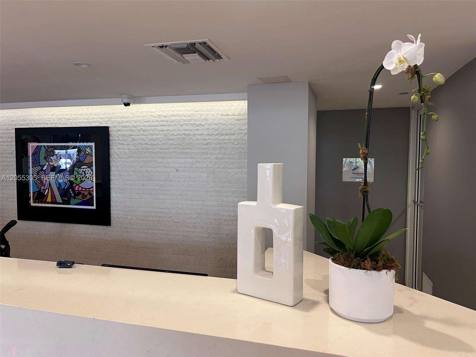 Decoplage at 100 Lincoln Rd, Miami Beach, FL 33139 - For Sale photo 52