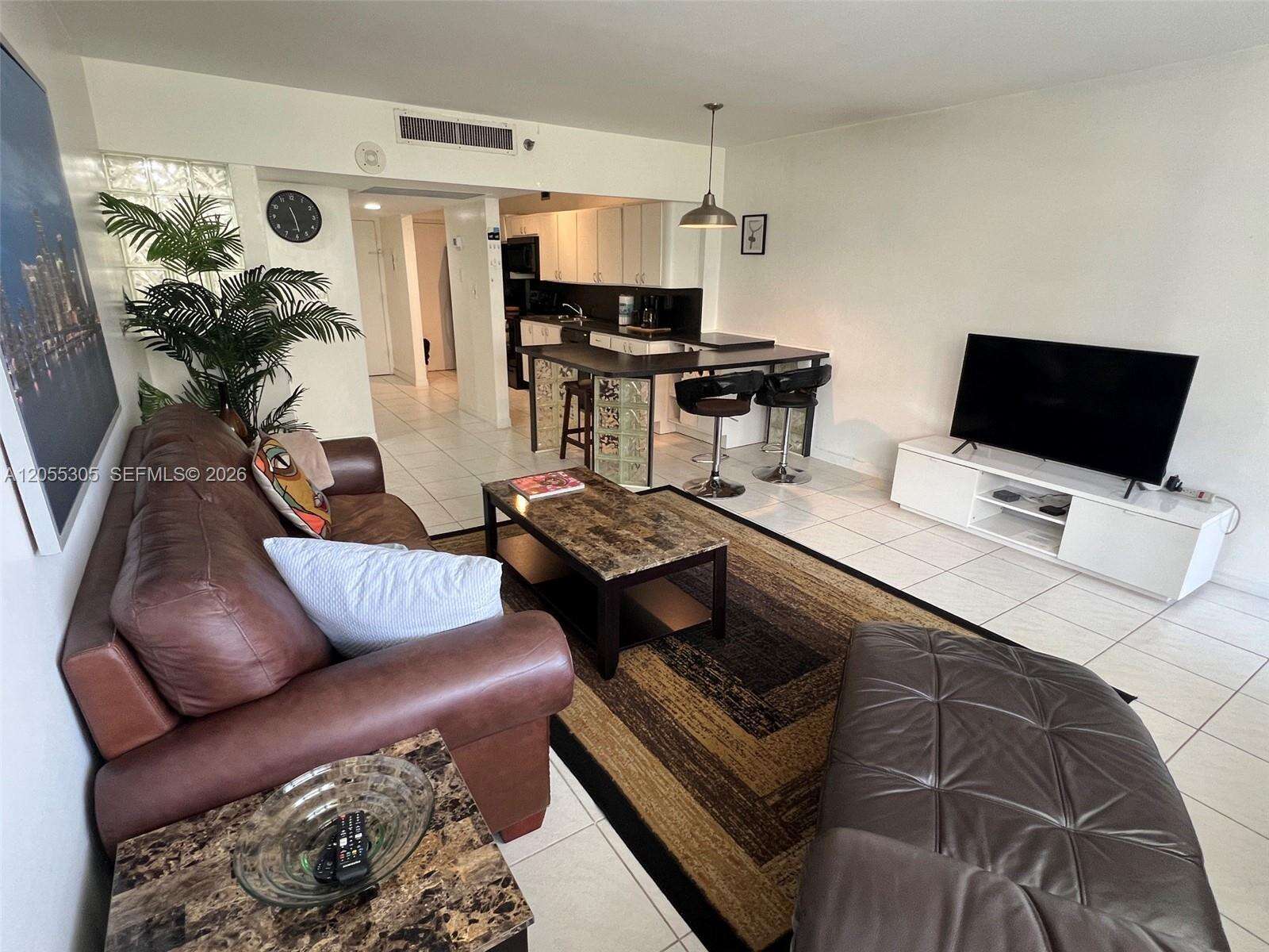 Decoplage at 100 Lincoln Rd, Miami Beach, FL 33139 - For Sale photo 9