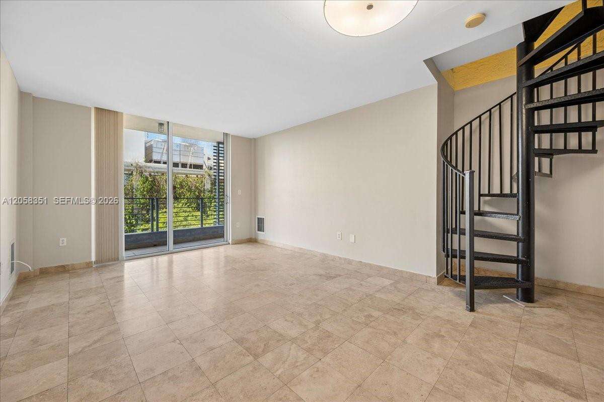 Lofts At Mayfair Condos for Sale & Rent | Picture 1
