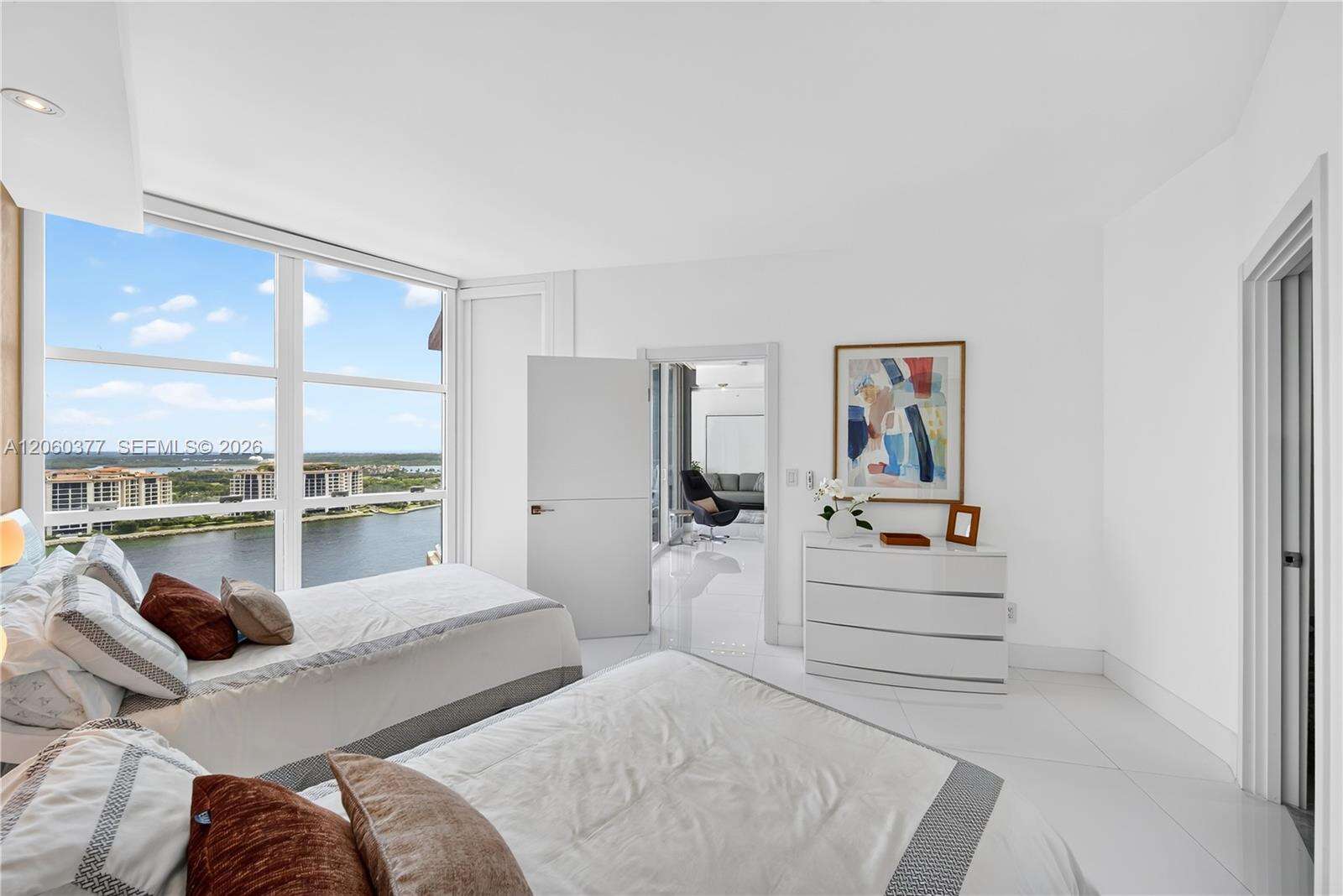 Portofino Tower at 300 Pointe Dr, Miami Beach, FL 33139 - For Sale photo 45