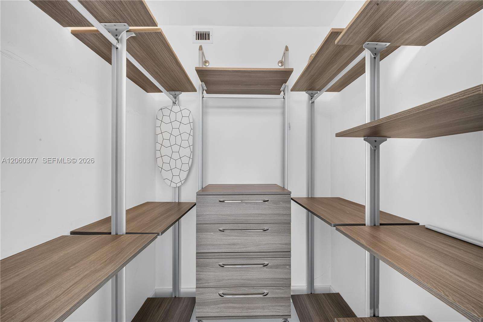 Portofino Tower at 300 Pointe Dr, Miami Beach, FL 33139 - For Sale photo 46