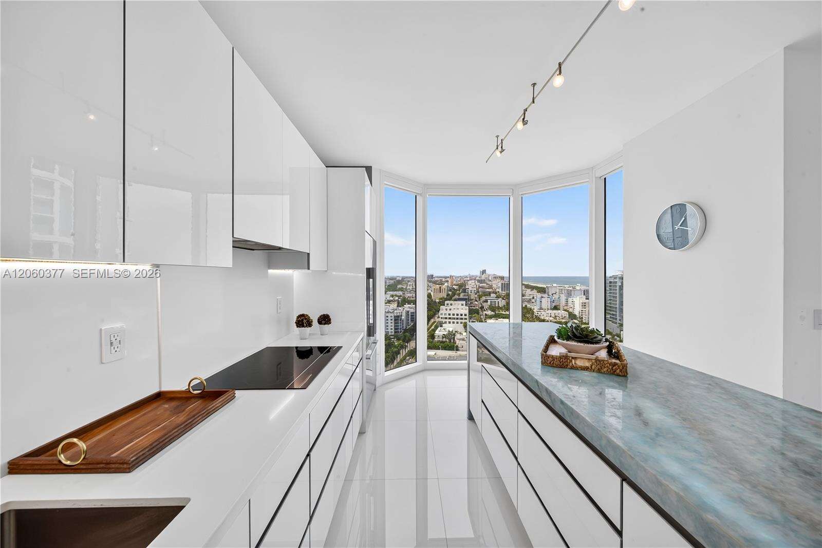 Portofino Tower at 300 Pointe Dr, Miami Beach, FL 33139 - For Sale photo 7