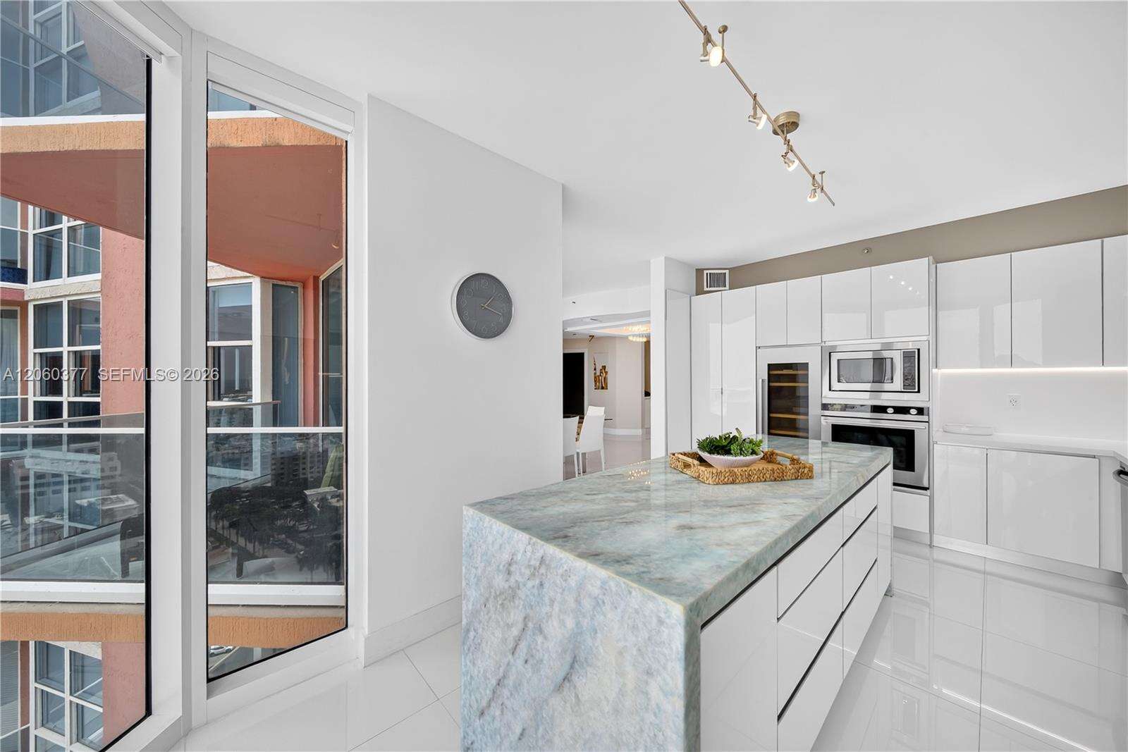 Portofino Tower at 300 Pointe Dr, Miami Beach, FL 33139 - For Sale photo 9
