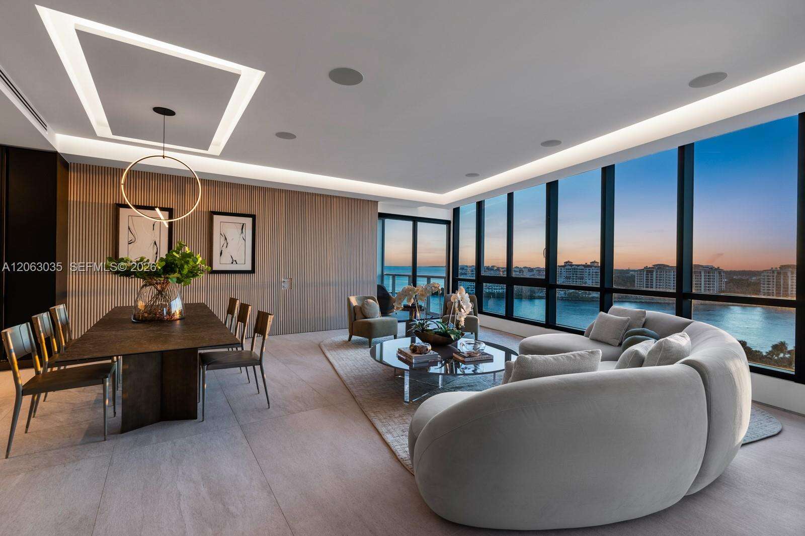 Continuum South Tower at 100 Pointe Dr, Miami Beach, FL 33139 - For Sale photo 2