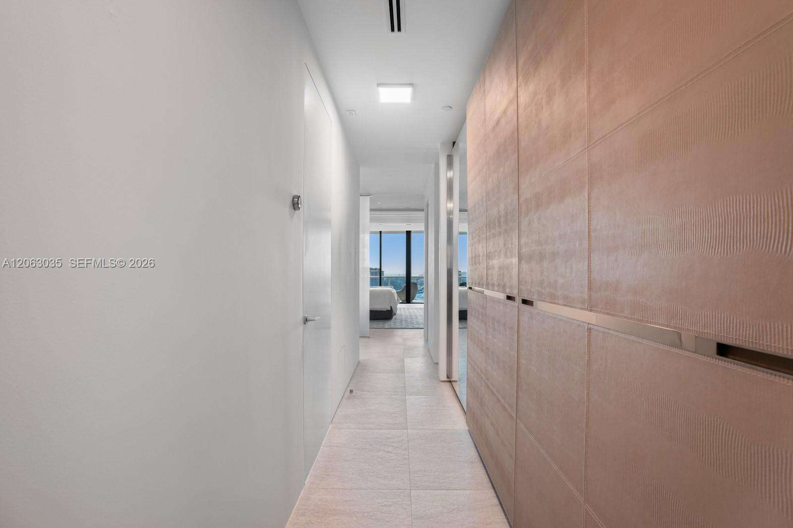 Continuum South Tower at 100 Pointe Dr, Miami Beach, FL 33139 - For Sale photo 15