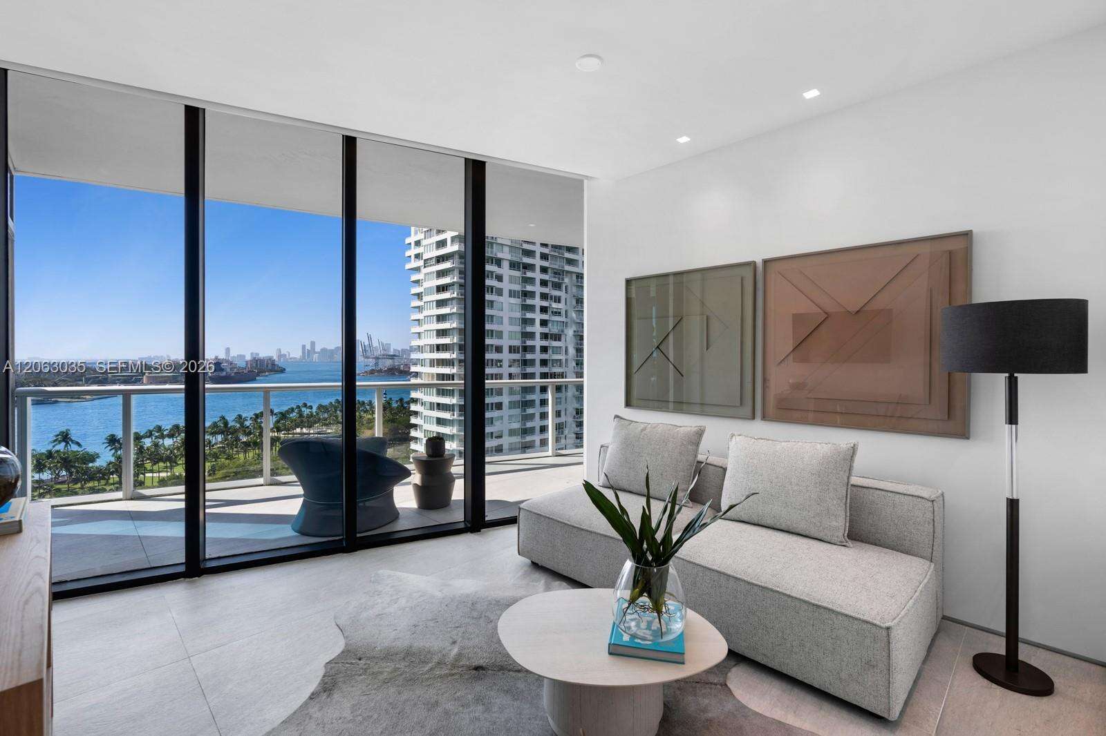 Continuum South Tower at 100 Pointe Dr, Miami Beach, FL 33139 - For Sale photo 24
