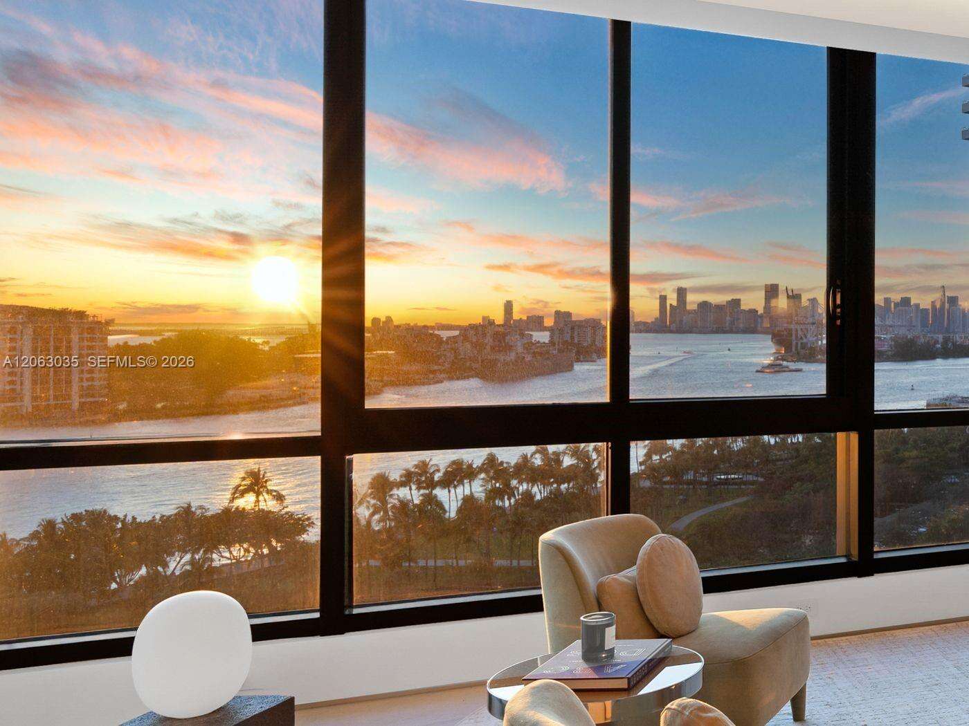 Continuum South Tower at 100 Pointe Dr, Miami Beach, FL 33139 - For Sale photo 10