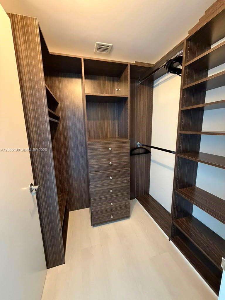 Jade Ocean at 17121 Collins Ave, Sunny Isles Beach, FL 33160 - For Sale photo 7