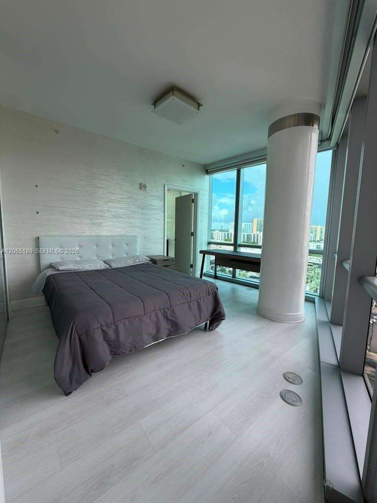 Jade Ocean at 17121 Collins Ave, Sunny Isles Beach, FL 33160 - For Sale photo 10