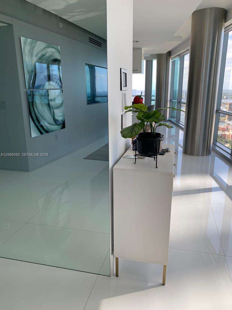 Jade Ocean at 17121 Collins Ave, Sunny Isles Beach, FL 33160 - For Sale photo 2