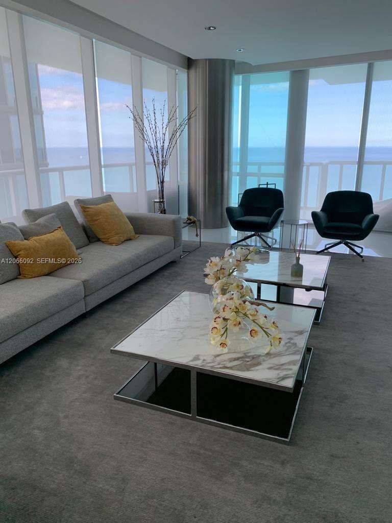 Jade Ocean at 17121 Collins Ave, Sunny Isles Beach, FL 33160 - For Sale photo 3
