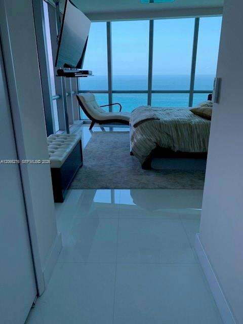 Jade Ocean at 17121 Collins Ave, Sunny Isles Beach, FL 33160 - For Sale photo 14