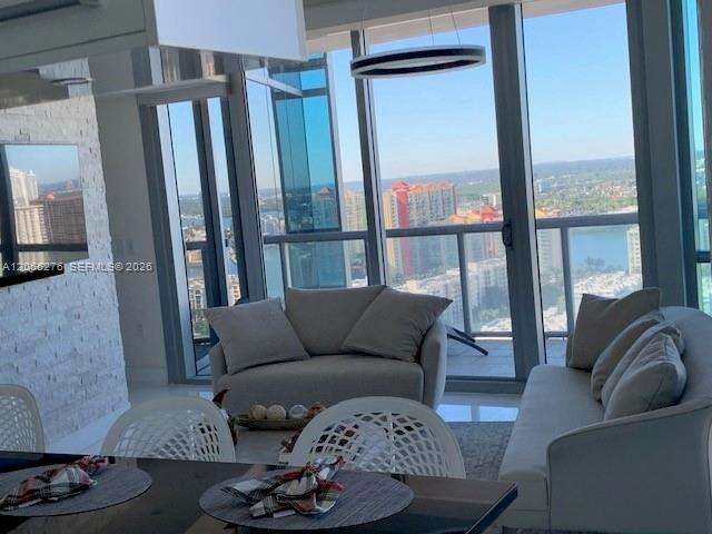 Jade Ocean at 17121 Collins Ave, Sunny Isles Beach, FL 33160 - For Sale photo 7