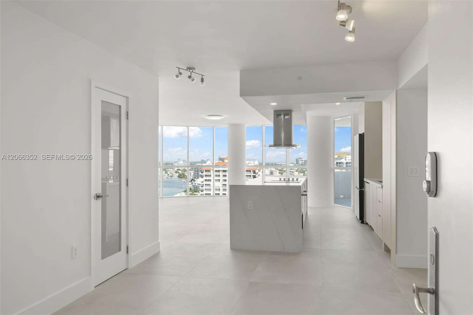 La Gorce Palace at 6301 Collins Ave, Miami Beach, FL 33141 - For Sale photo 1