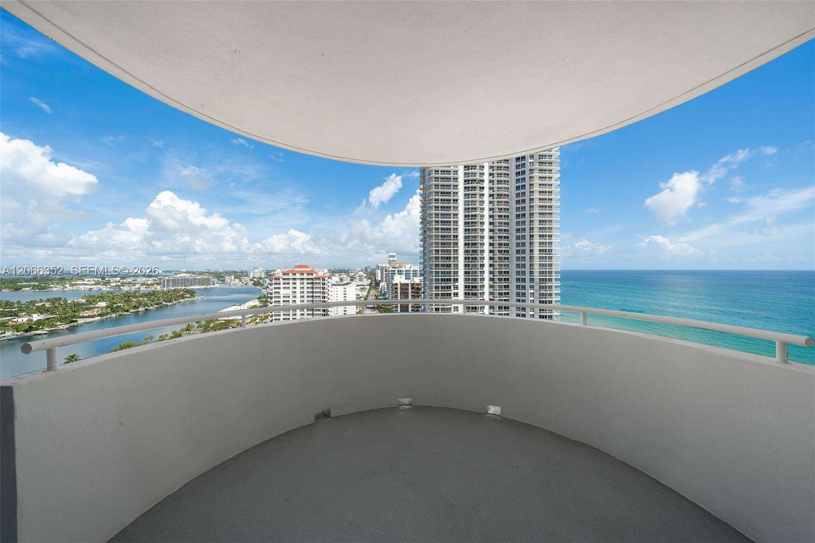 La Gorce Palace at 6301 Collins Ave, Miami Beach, FL 33141 - For Sale photo 6