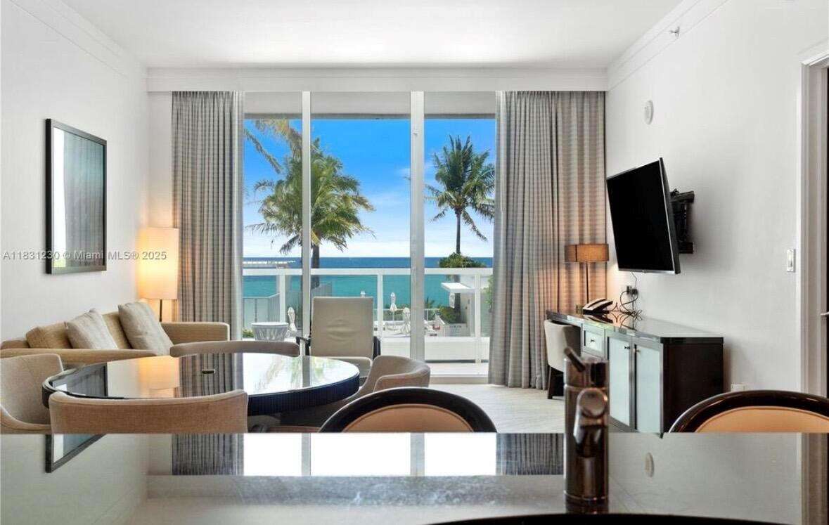 Fontainebleau 3 at 4391 Collins, Miami Beach, FL 33140 - For Sale photo 24