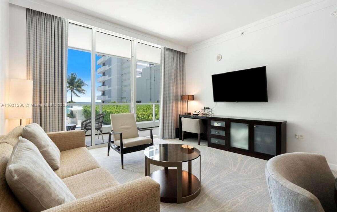 Fontainebleau 3 at 4391 Collins, Miami Beach, FL 33140 - For Sale photo 4