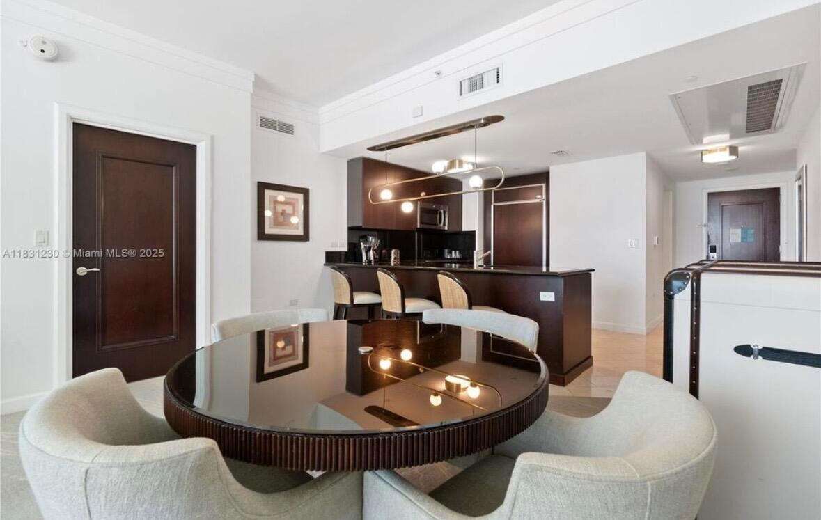 Fontainebleau 3 at 4391 Collins, Miami Beach, FL 33140 - For Sale photo 6