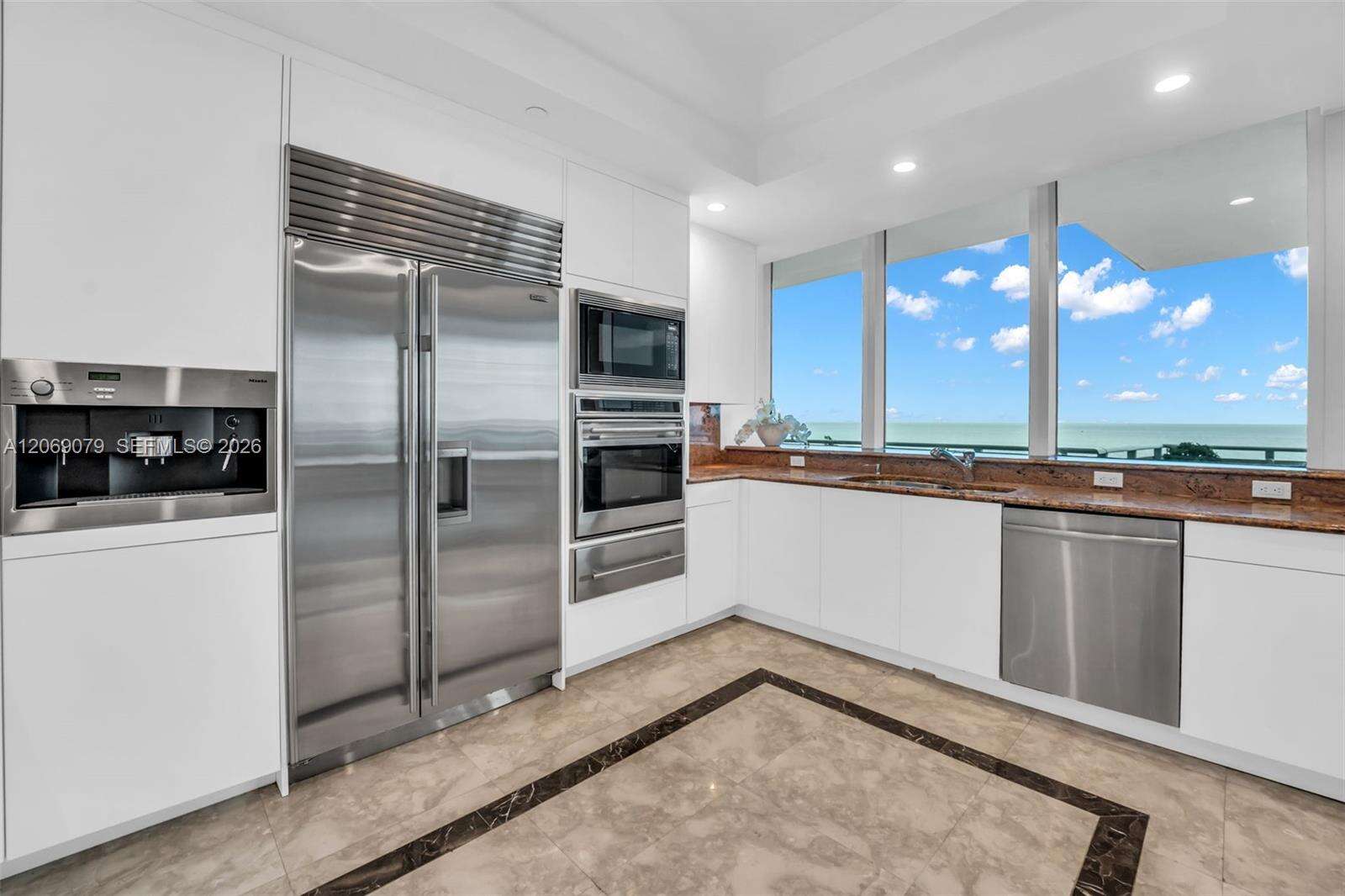 The Ritz Carlton Condos For Sale & Rent at 10295 Collins Ave, Bal Harbour, FL 33154 - For Sale photo 12