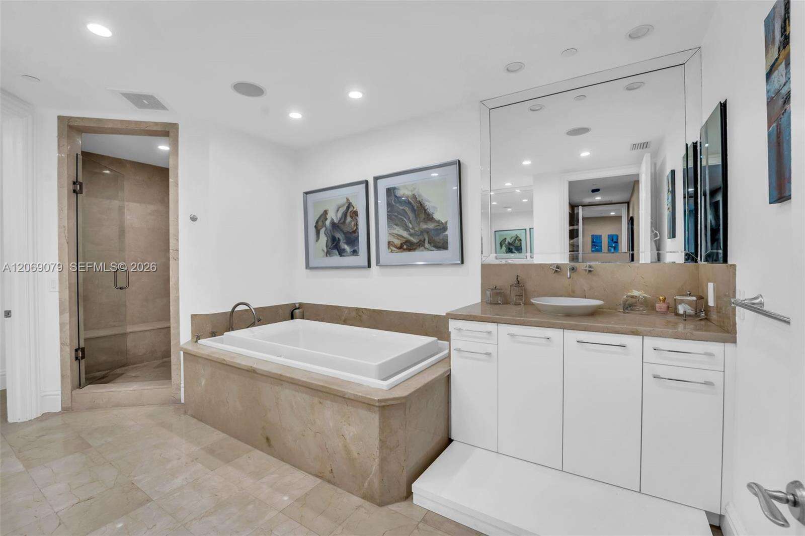 The Ritz Carlton Condos For Sale & Rent at 10295 Collins Ave, Bal Harbour, FL 33154 - For Sale photo 21