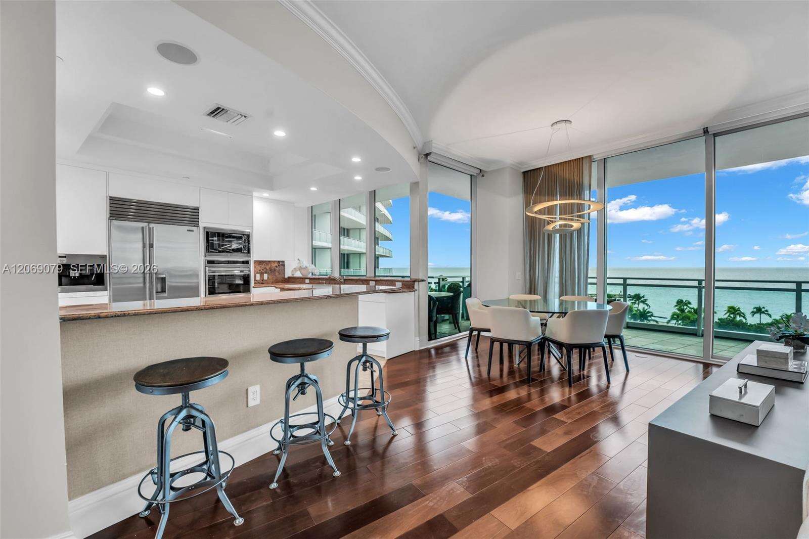 The Ritz Carlton Condos For Sale & Rent at 10295 Collins Ave, Bal Harbour, FL 33154 - For Sale photo 6