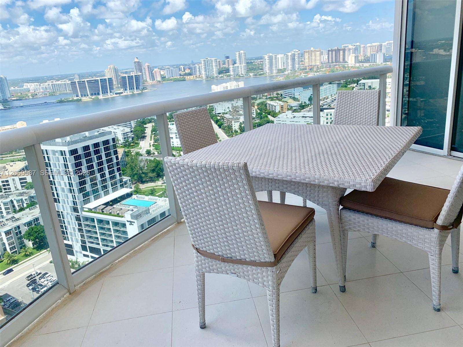 Pinnacle at 17555 Collins Ave, Sunny Isles Beach, FL 33160 - For Sale photo 16