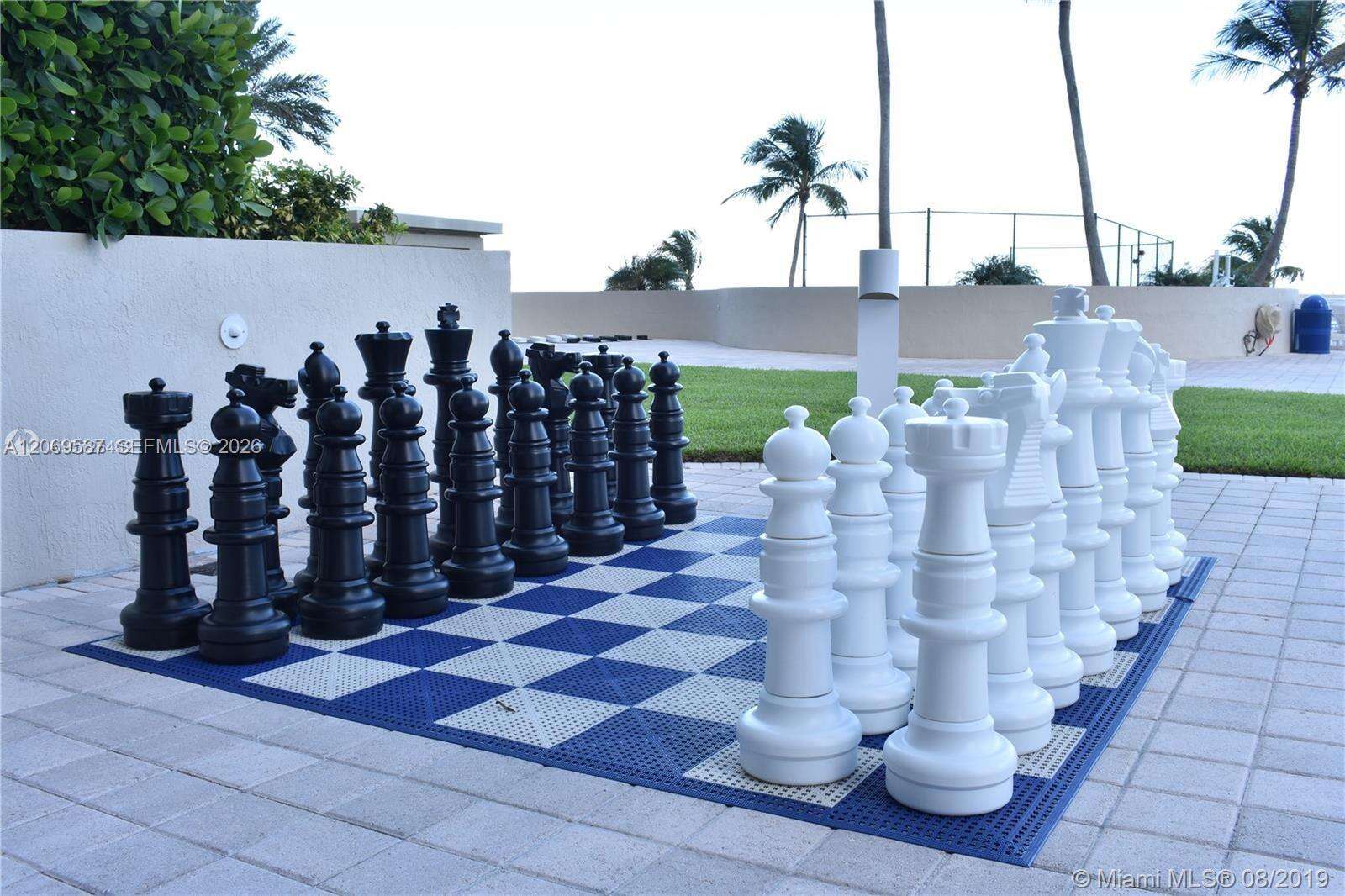 Pinnacle at 17555 Collins Ave, Sunny Isles Beach, FL 33160 - For Sale photo 34