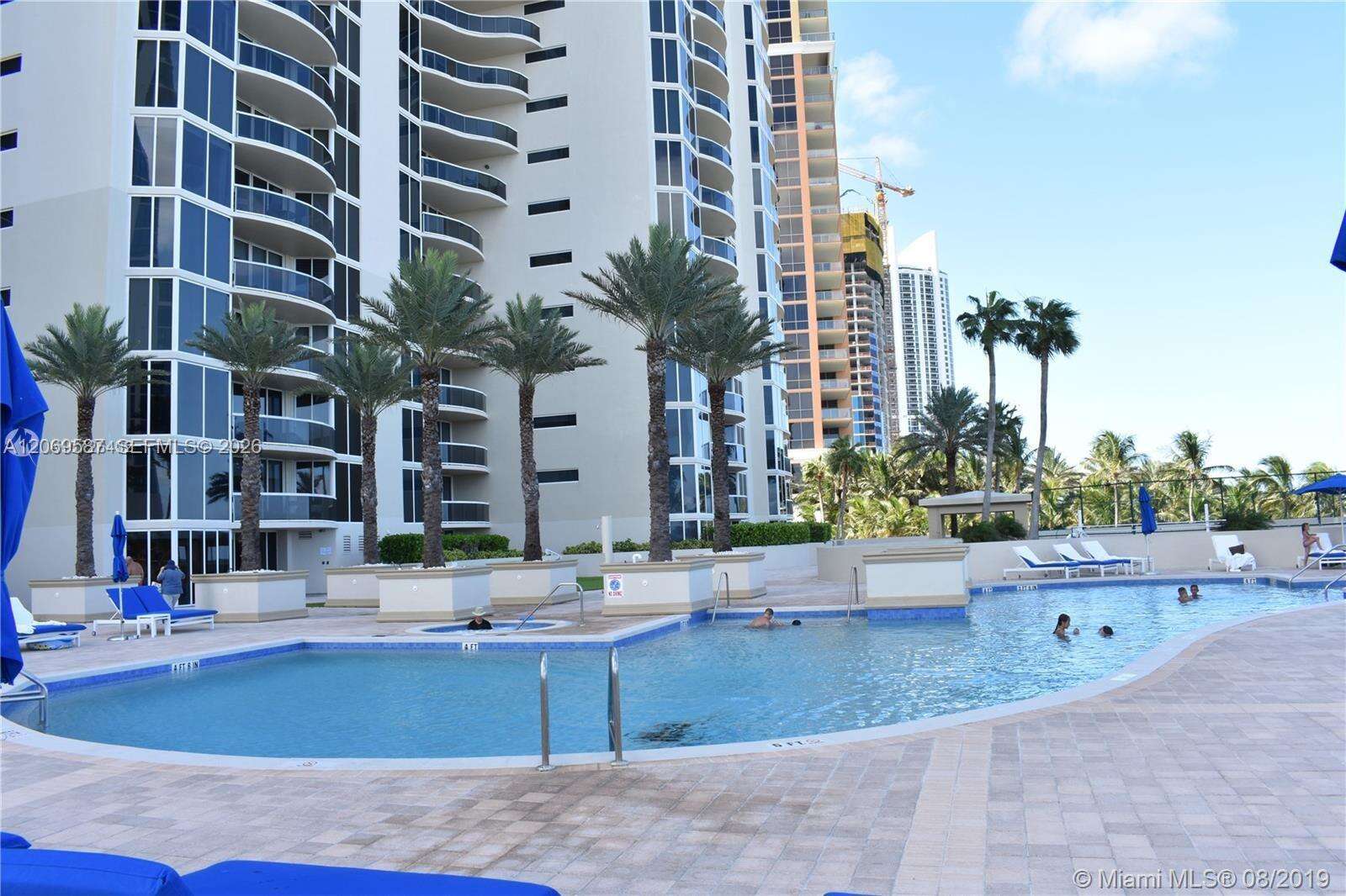 Pinnacle at 17555 Collins Ave, Sunny Isles Beach, FL 33160 - For Sale photo 37