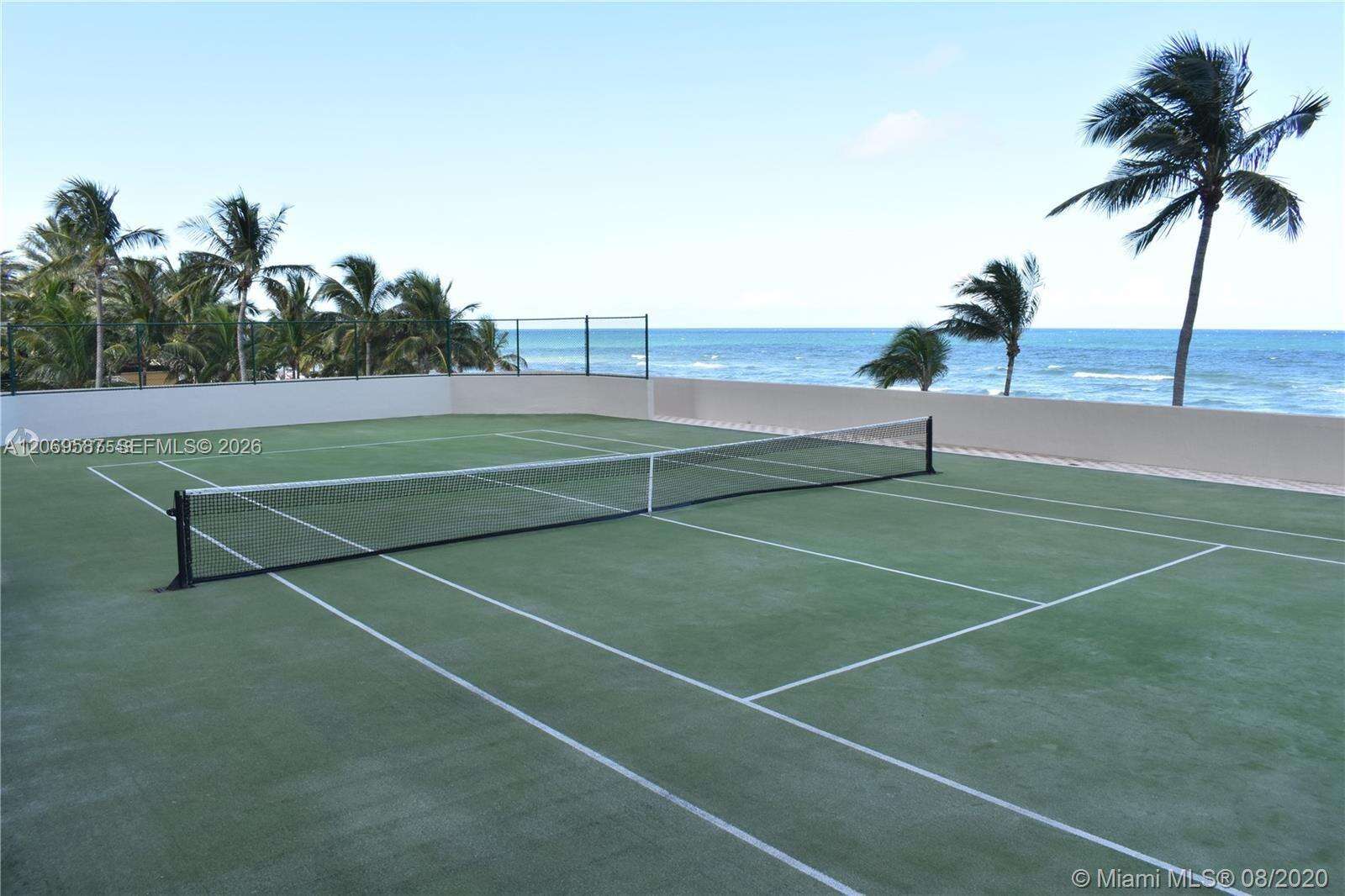 Pinnacle at 17555 Collins Ave, Sunny Isles Beach, FL 33160 - For Sale photo 41