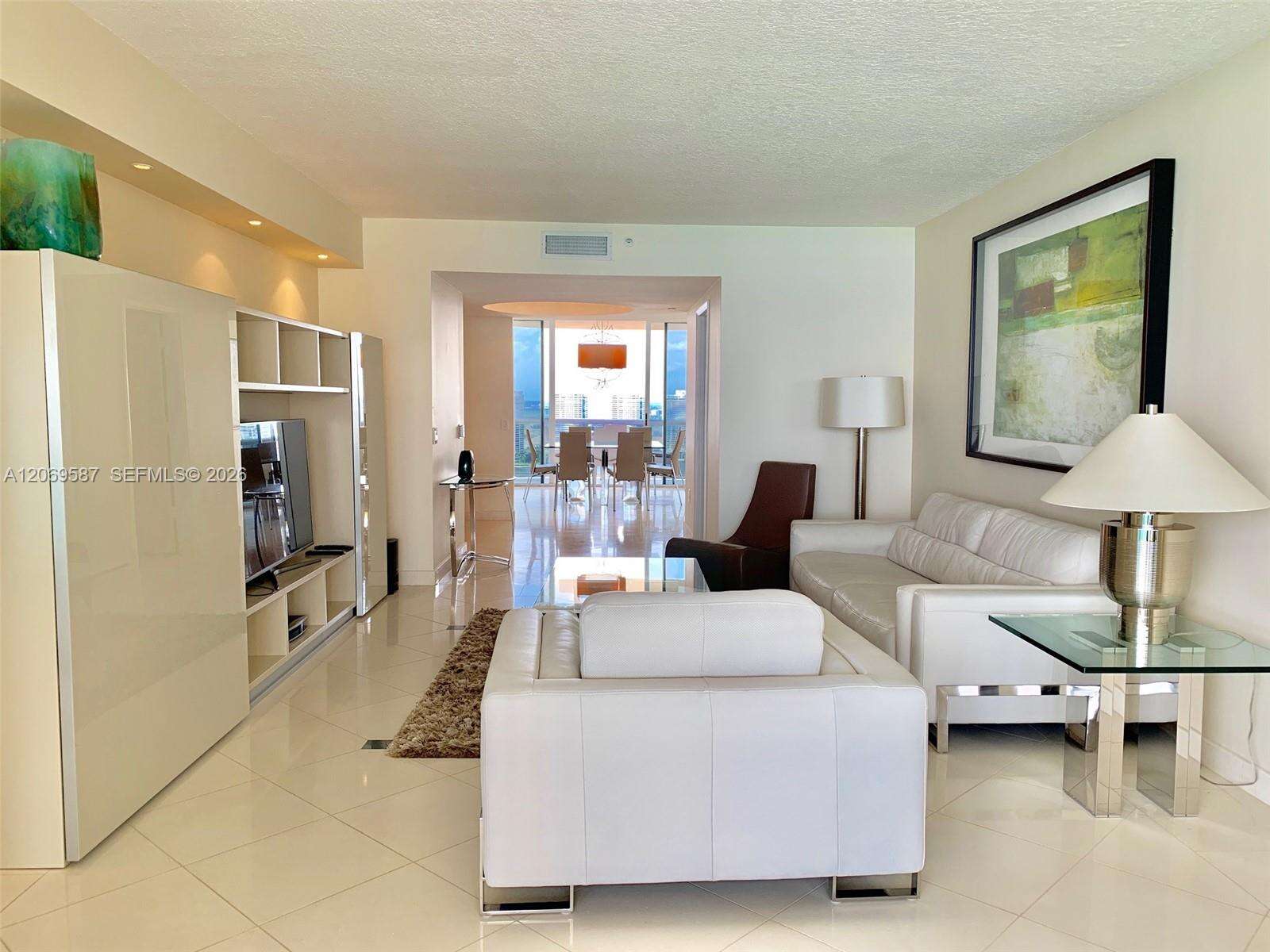 Pinnacle at 17555 Collins Ave, Sunny Isles Beach, FL 33160 - For Sale photo 7