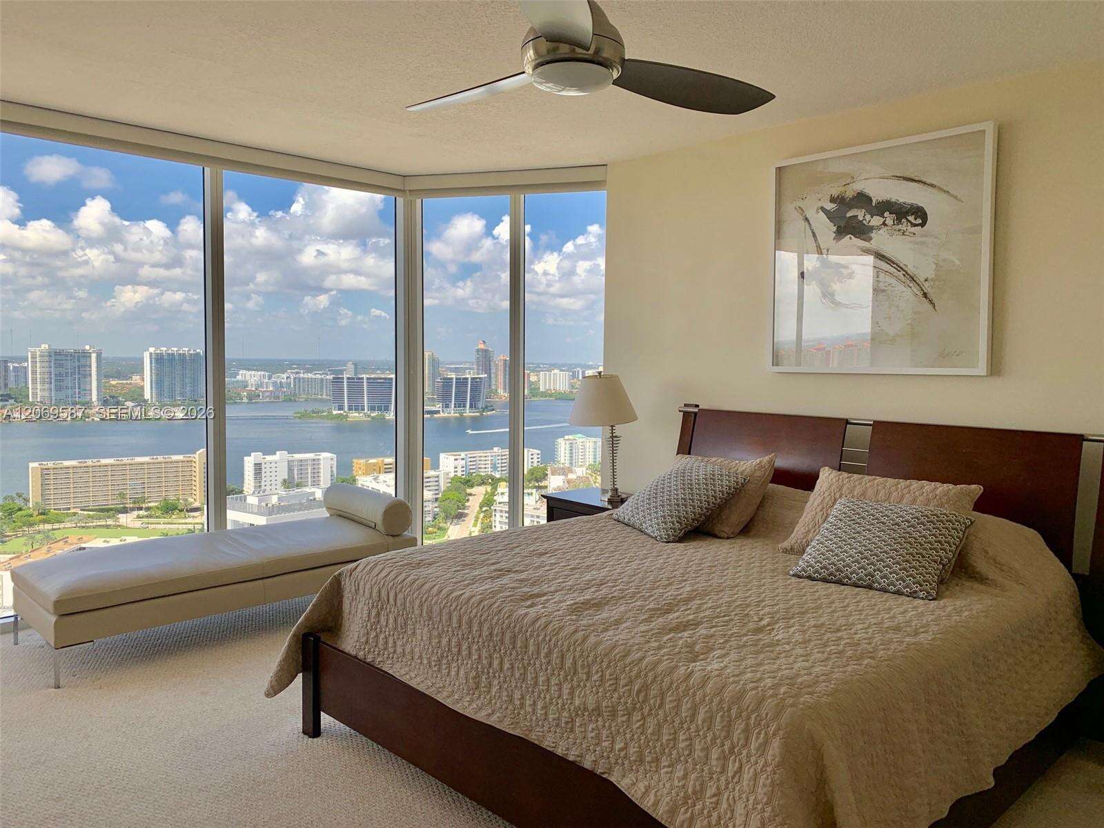 Pinnacle at 17555 Collins Ave, Sunny Isles Beach, FL 33160 - For Sale photo 65