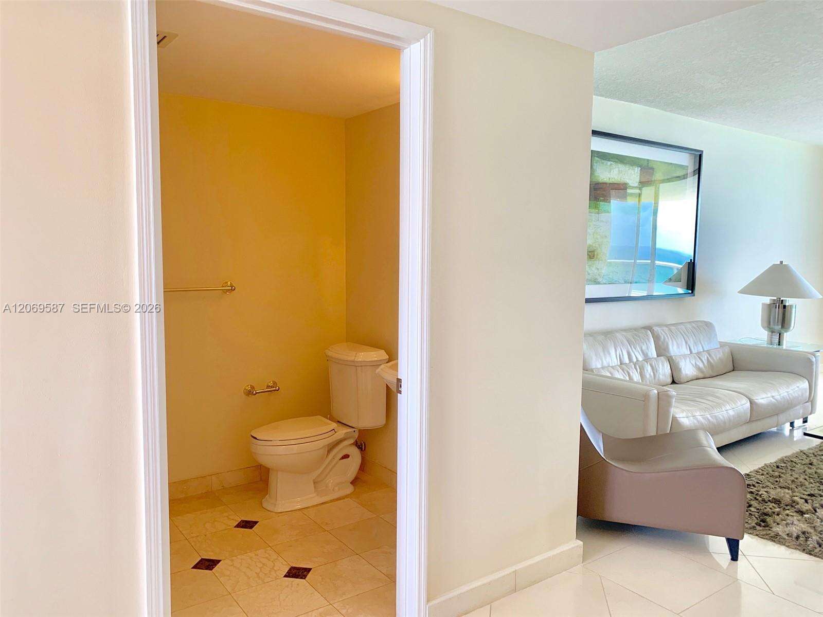 Pinnacle at 17555 Collins Ave, Sunny Isles Beach, FL 33160 - For Sale photo 66