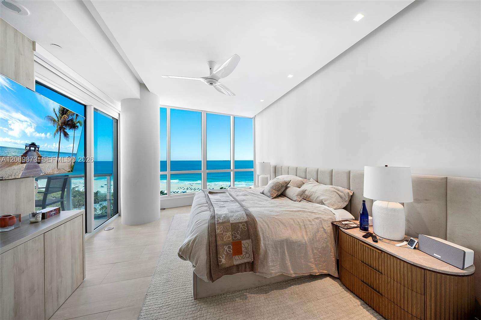 Continuum South Tower at 100 Pointe Dr, Miami Beach, FL 33139 - For Sale photo 17