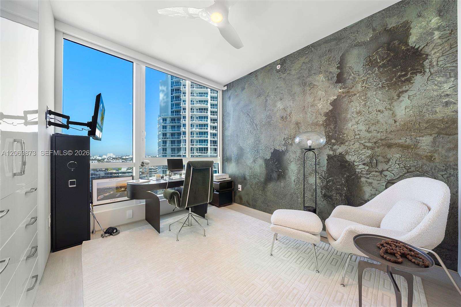 Continuum South Tower at 100 Pointe Dr, Miami Beach, FL 33139 - For Sale photo 27